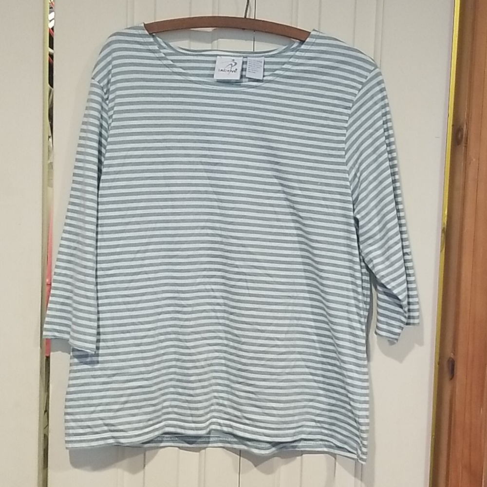3/4 length tshirt